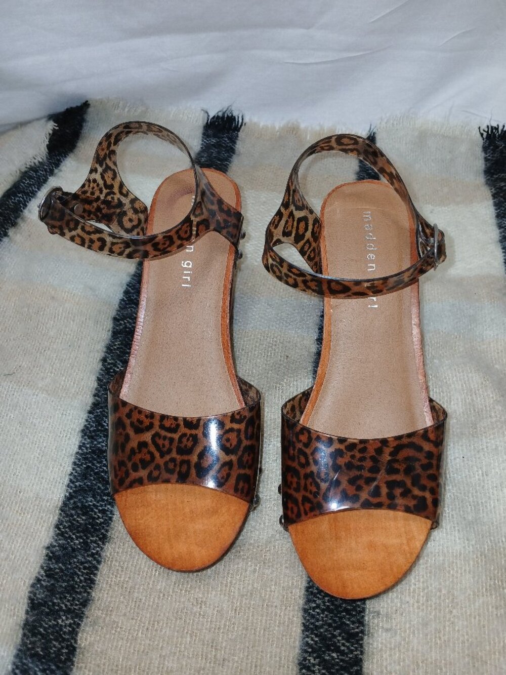 madden girl Leopard Block Heel Sandals • Studded Buckle Strap • Wood Platform